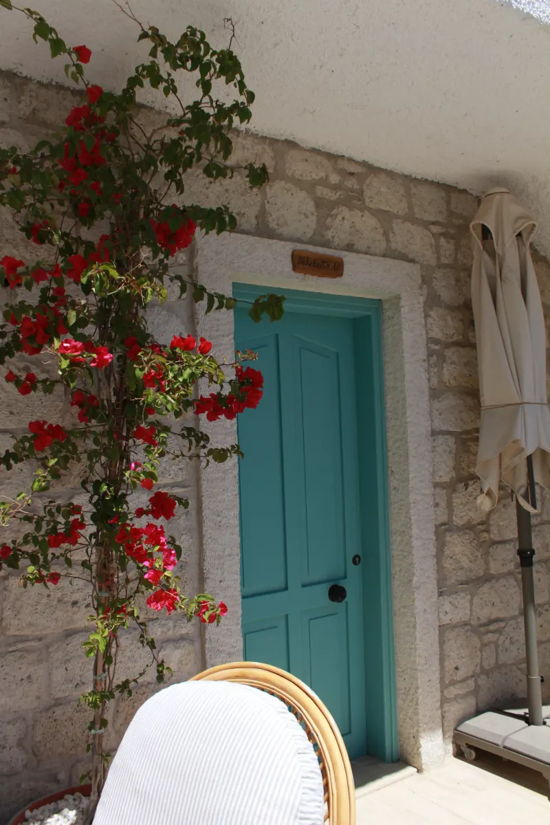 Avlu Alaçatı boutique hotel