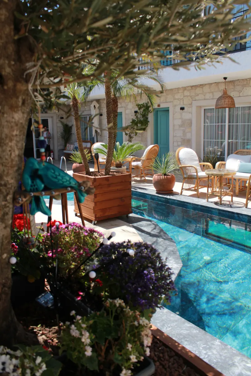 Avlu Alaçatı boutique hotel