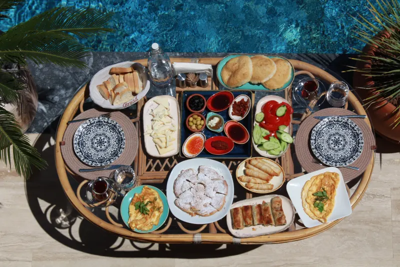 Avlu Alaçatı boutique hotel