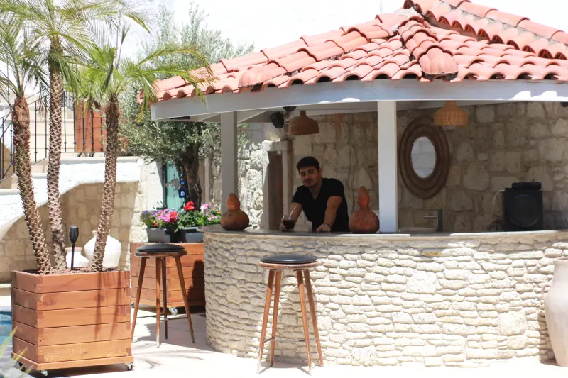 Avlu Alaçatı boutique hotel